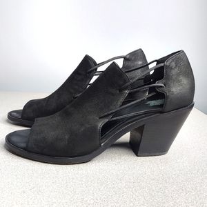 EILEEN FISHER Nikki Peep Toe Block Hee